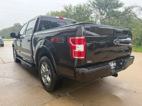 More photos of 2018 Ford F-150 SuperCrew Cab XLT Pickup 4D 5 1/2 ft at Tailgate Motor Co. (Fremont North), NE