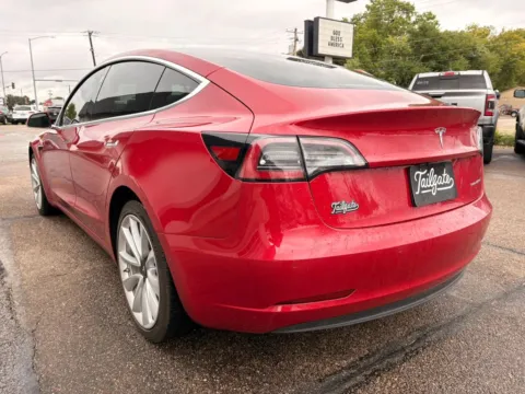 More photos of 2020 Tesla Model 3 Long Range Sedan 4D at Tailgate Motor Co. (Fremont North), NE