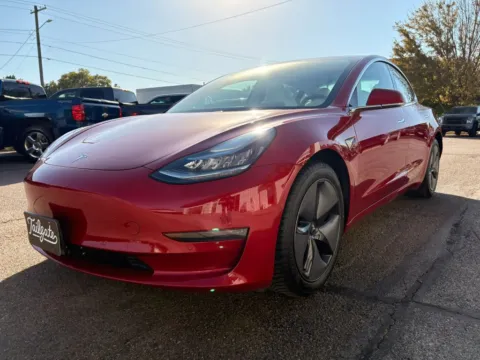 More photos of 2019 Tesla Model 3 Long Range Sedan 4D at Tailgate Motor Co. (Fremont North), NE