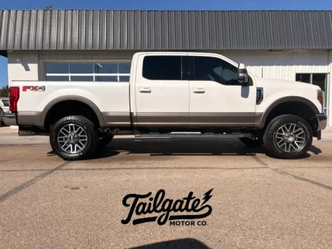 White 2019 Ford F250 Super Duty Crew Cab Lariat Pickup 4D 6 3/4 ft for sale in Fremont, NE
