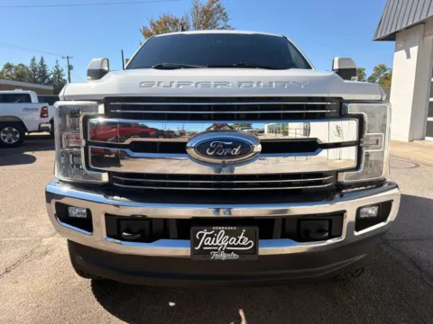 Another view of 2019 Ford F250 Super Duty Crew Cab Lariat Pickup 4D 6 3/4 ft for sale in Fremont, NE at Tailgate Motor Co. (Fremont North)