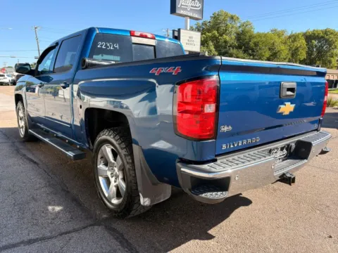 More photos of 2015 Chevrolet Silverado 1500 Crew Cab LT Pickup 4D 5 3/4 ft at Tailgate Motor Co. (Fremont North), NE
