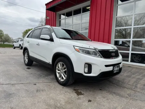 Photos of 2015 Kia Sorento LX Sport Utility 4D for sale in Fremont, NE at Tailgate Motor Co. (Fremont North)
