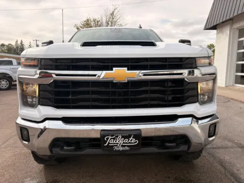 Another view of 2024 Chevrolet Silverado 2500 HD Crew Cab LT Pickup 4D 6 1/2 ft for sale in Fremont, NE at Tailgate Motor Co. (Fremont North)