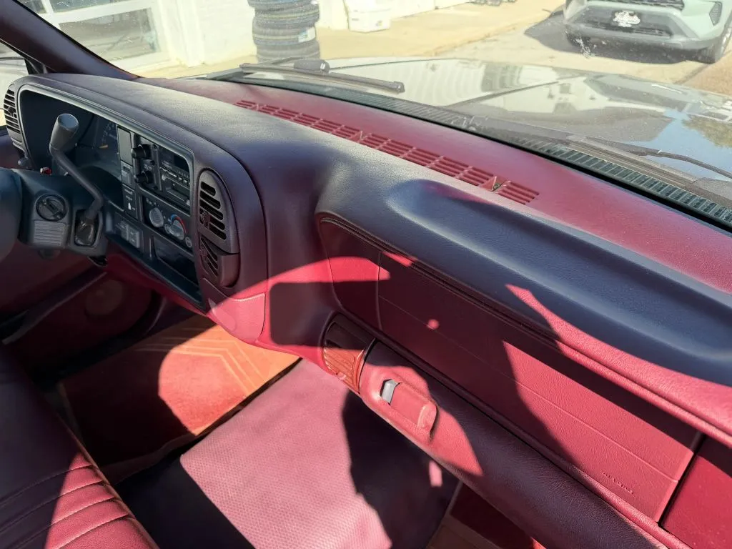 Chevrolet 1500 photo 9