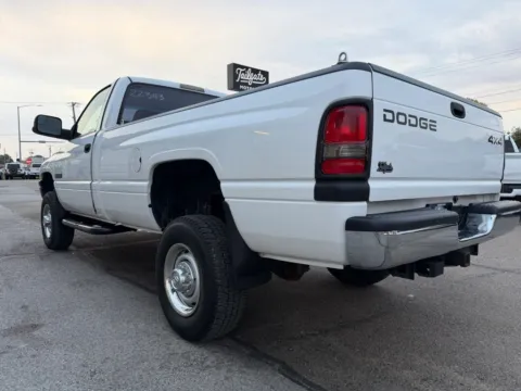 More photos of 2001 Dodge Ram 2500 Regular Cab Long Bed at Tailgate Motor Co. (Fremont North), NE