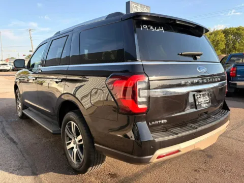 More photos of 2024 Ford Expedition Limited Sport Utility 4D at Tailgate Motor Co. (Fremont North), NE