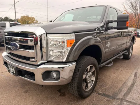 More photos of 2016 Ford F250 Super Duty Super Cab Lariat Pickup 4D 6 3/4 ft at Tailgate Motor Co. (Fremont North), NE