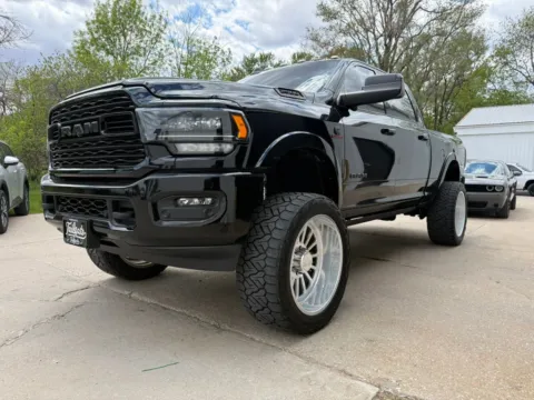 More photos of 2022 Ram 2500 Crew Cab Limited Pickup 4D 6 1/3 ft at Tailgate Motor Co. (Wahoo), NE