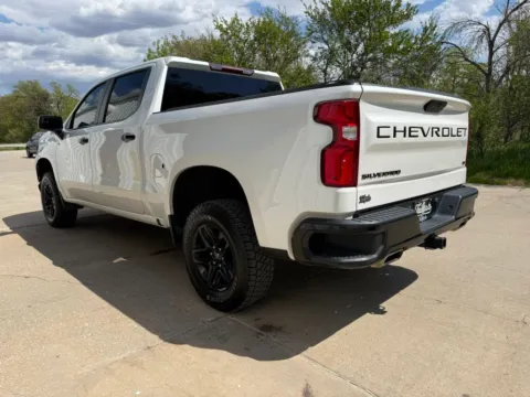 More photos of 2022 Chevrolet Silverado 1500 Limited Crew Cab LT Trail Boss Pickup 4D 5 3/4 ft at Tailgate Motor Co. (Wahoo), NE