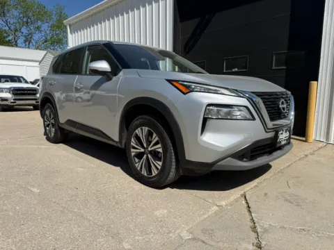 Photos of 2022 Nissan Rogue SV Sport Utility 4D for sale in Wahoo, NE at Tailgate Motor Co. (Wahoo)