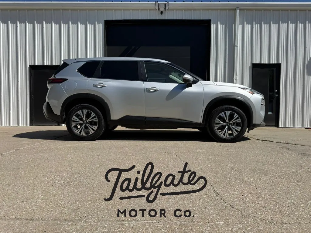 Silver 2022 Nissan Rogue SV Sport Utility 4D for sale in Wahoo, NE