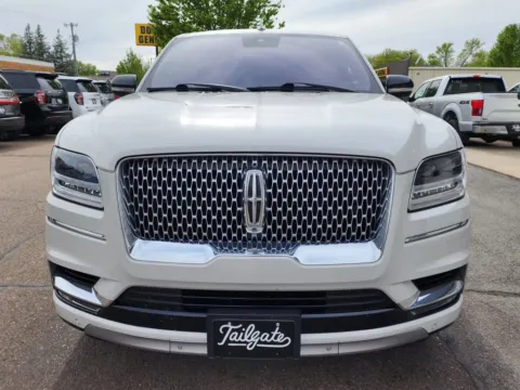 Another view of 2019 Lincoln Navigator L Reserve Sport Utility 4D for sale in Wahoo, NE at Tailgate Motor Co. (Wahoo)