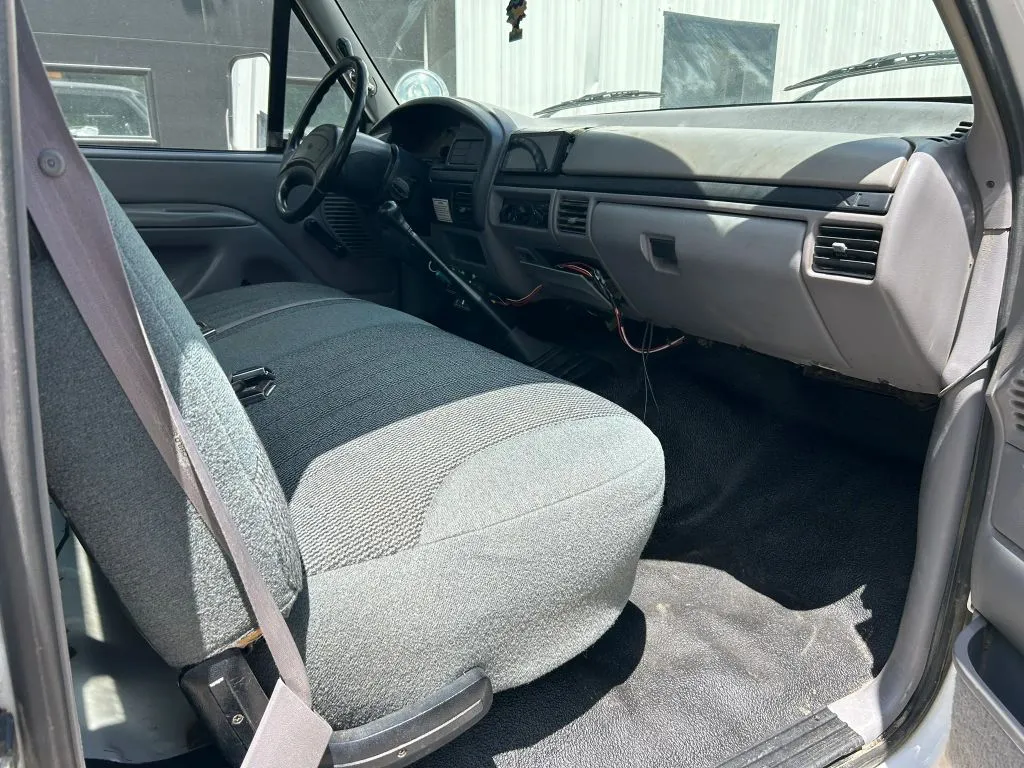 1996 Ford F-250 - Photo 8