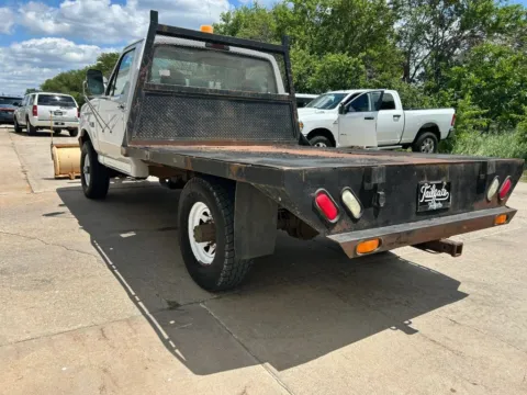 More photos of 1996 Ford F250 Regular Cab Long Bed at Tailgate Motor Co. (Wahoo), NE