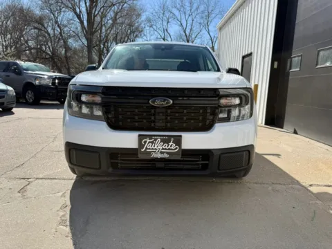 Another view of 2024 Ford Maverick XLT Pickup 4D 4 1/2 ft for sale in Wahoo, NE at Tailgate Motor Co. (Wahoo)