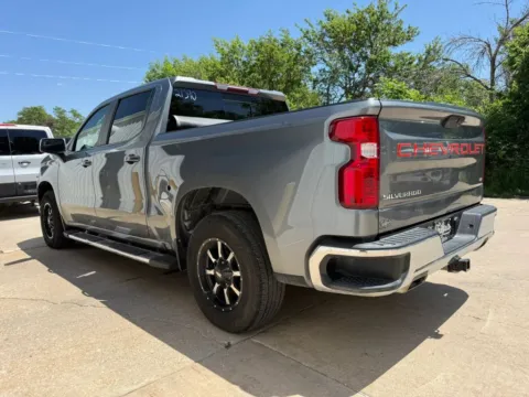 More photos of 2019 Chevrolet Silverado 1500 Crew Cab LT Pickup 4D 5 3/4 ft at Tailgate Motor Co. (Wahoo), NE
