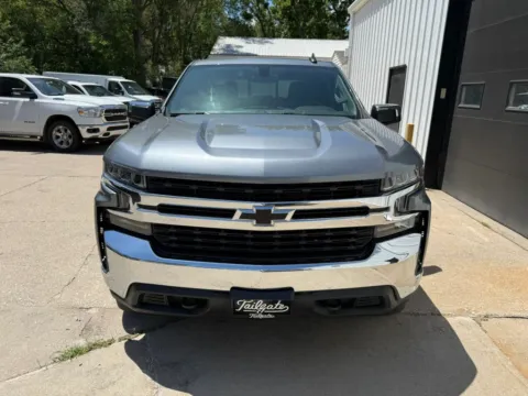 Another view of 2019 Chevrolet Silverado 1500 Crew Cab LT Pickup 4D 5 3/4 ft for sale in Wahoo, NE at Tailgate Motor Co. (Wahoo)
