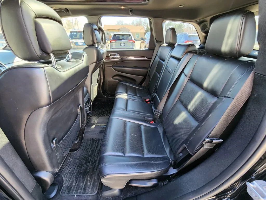 2018 Jeep Grand Cherokee Overland - Photo 16