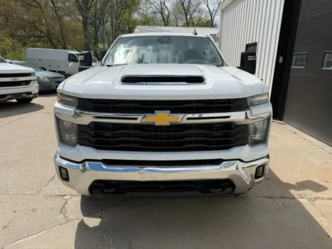 Another view of 2024 Chevrolet Silverado 2500 HD Crew Cab LT Pickup 4D 8 ft for sale in Wahoo, NE at Tailgate Motor Co. (Wahoo)
