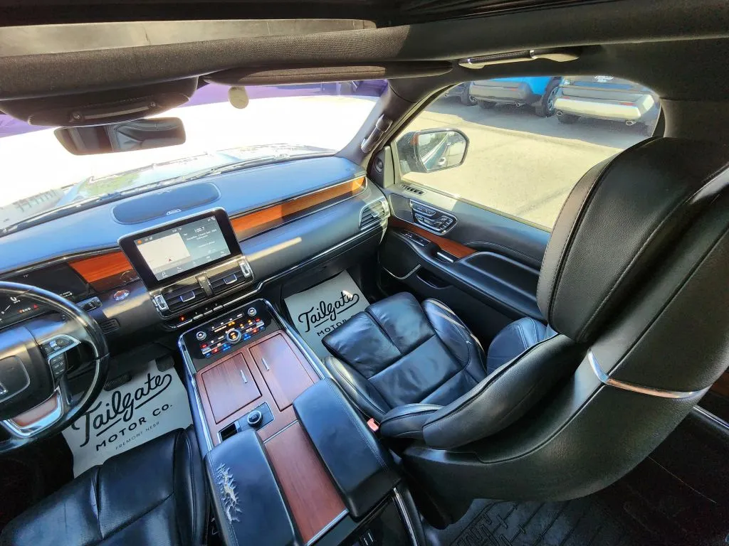 2018 Lincoln Navigator Select - Photo 22