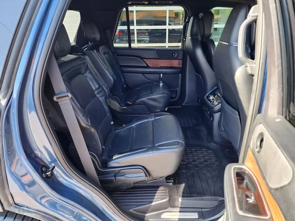 2018 Lincoln Navigator Select - Photo 12