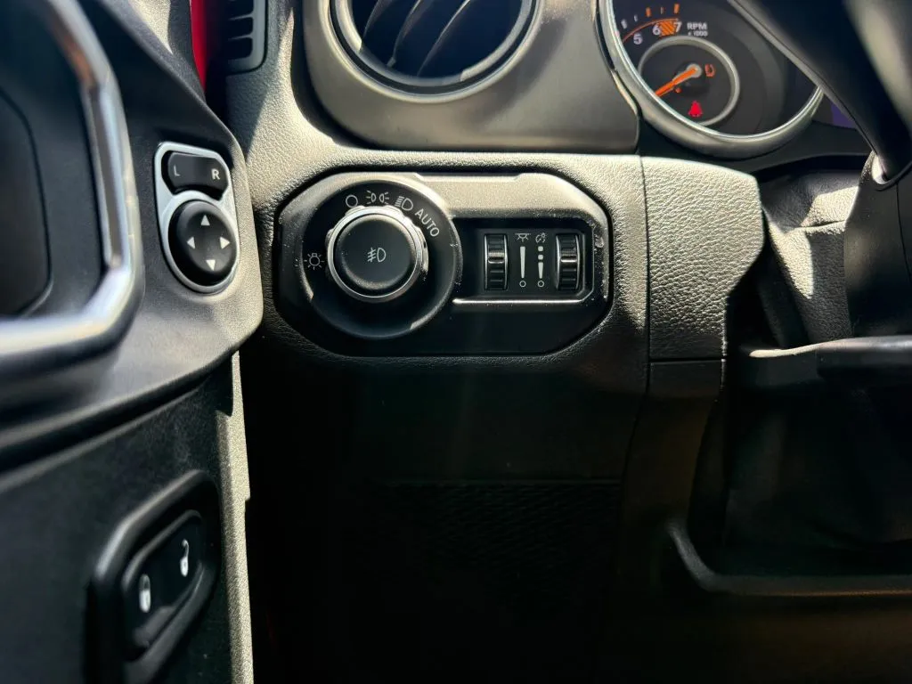 2019 Jeep Wrangler Unlimited Sport S - Photo 20