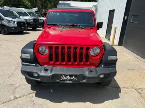 Another view of 2019 Jeep Wrangler Unlimited Sport S Sport Utility 4D for sale in Wahoo, NE at Tailgate Motor Co. (Wahoo)