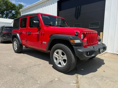 Photos of 2019 Jeep Wrangler Unlimited Sport S Sport Utility 4D for sale in Wahoo, NE at Tailgate Motor Co. (Wahoo)