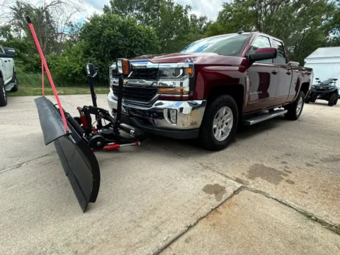 More photos of 2016 Chevrolet Silverado 1500 Double Cab LT Pickup 4D 6 1/2 ft at Tailgate Motor Co. (Wahoo), NE