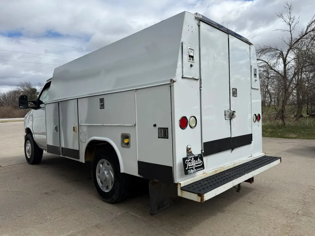 2012 Ford Econoline - Photo 5