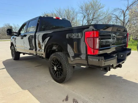 More photos of 2022 Ford F250 Super Duty Crew Cab XLT Pickup 4D 6 3/4 ft at Tailgate Motor Co. (Wahoo), NE