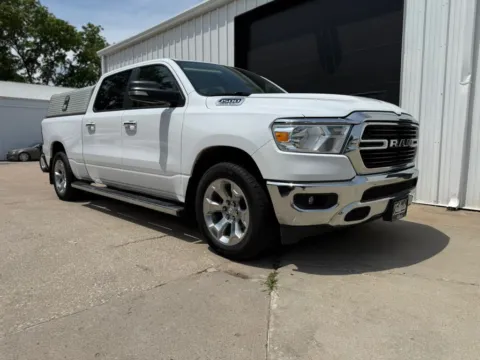Photos of 2019 Ram 1500 Crew Cab Big Horn Pickup 4D 6 1/3 ft for sale in Wahoo, NE at Tailgate Motor Co. (Wahoo)