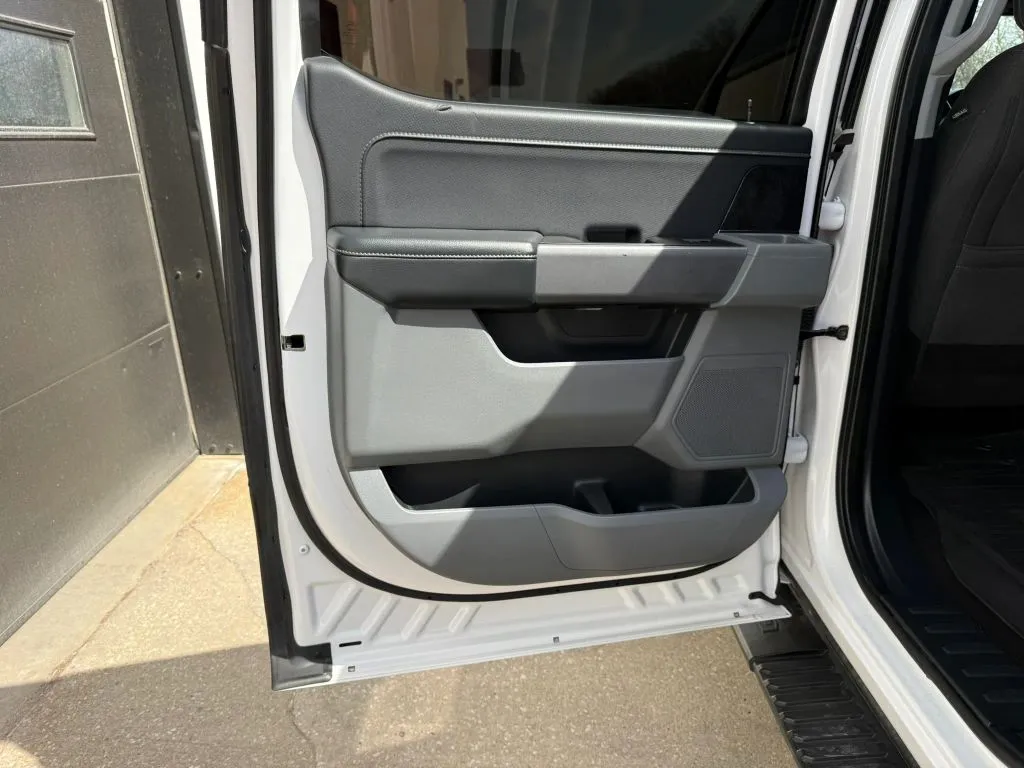 2021 Ford F-150 XLT - Photo 12