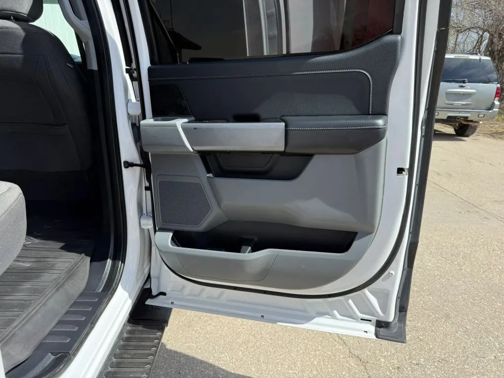 2021 Ford F-150 XLT - Photo 10