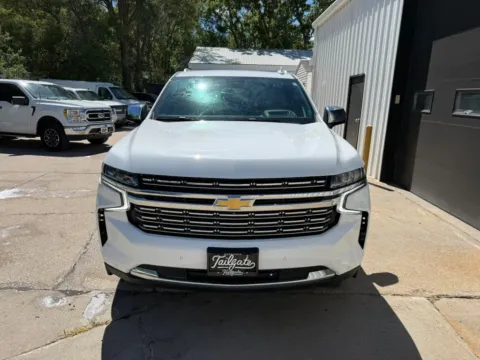 Another view of 2023 Chevrolet Suburban Premier Sport Utility 4D for sale in Wahoo, NE at Tailgate Motor Co. (Wahoo)
