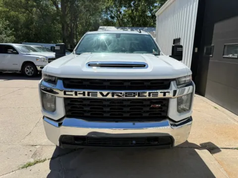 Another view of 2020 Chevrolet Silverado 2500 HD Crew Cab LT Pickup 4D 6 1/2 ft for sale in Wahoo, NE at Tailgate Motor Co. (Wahoo)