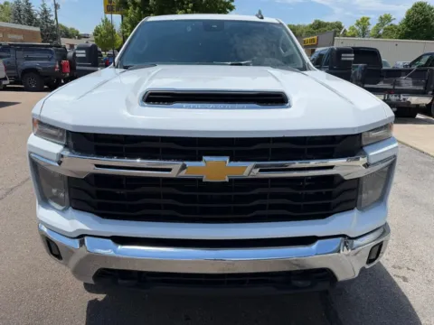 Another view of 2024 Chevrolet Silverado 2500 HD Crew Cab LT Pickup 4D 6 1/2 ft for sale in Wahoo, NE at Tailgate Motor Co. (Wahoo)