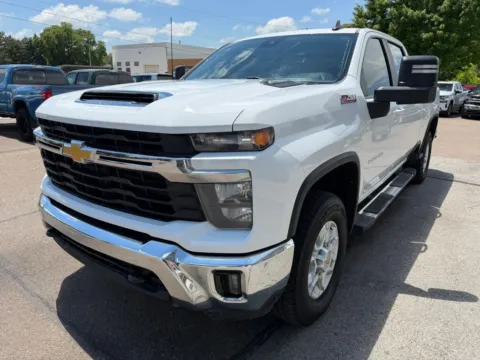 More photos of 2024 Chevrolet Silverado 2500 HD Crew Cab LT Pickup 4D 6 1/2 ft at Tailgate Motor Co. (Wahoo), NE
