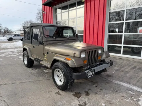 Photos of 1989 Jeep Wrangler Sahara 2D SUV 4WD for sale in Wahoo, NE at Tailgate Motor Co. (Wahoo)