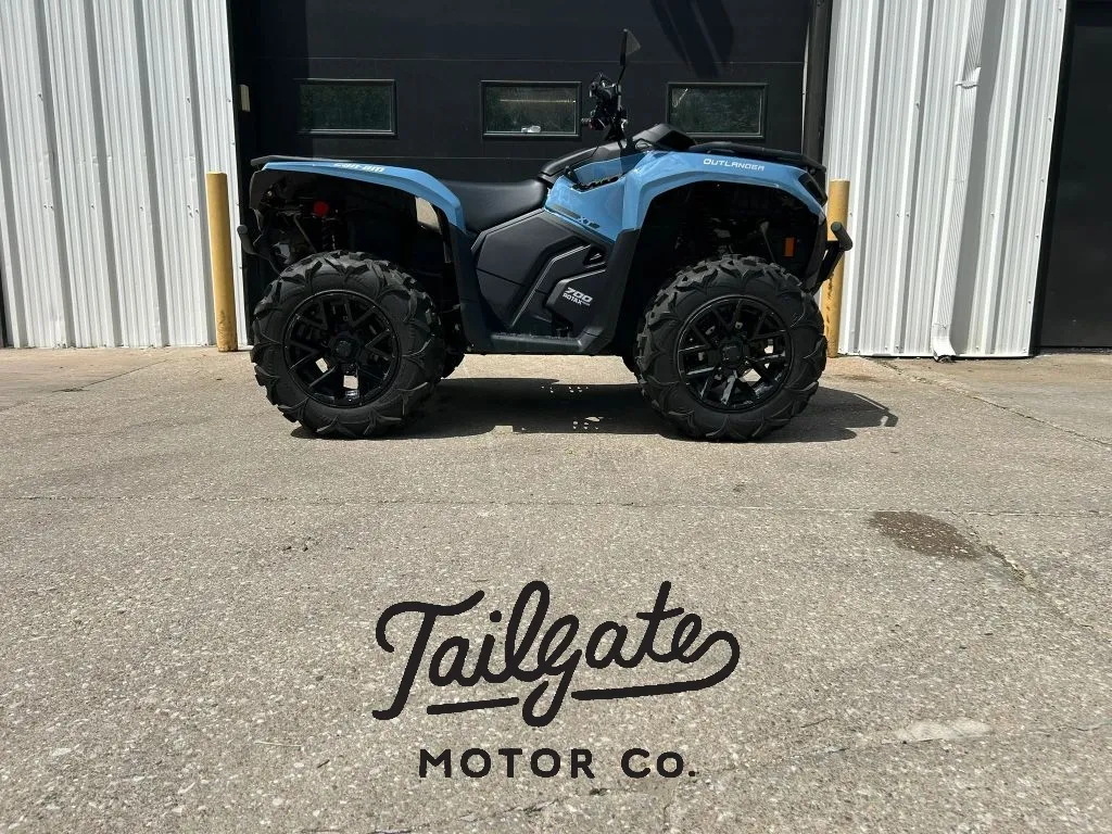 Blue 2025 Can-am outlander 700 XT for sale in Wahoo, NE