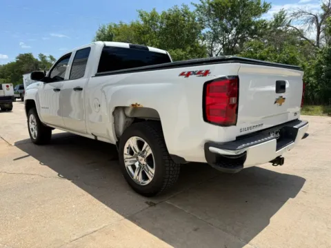 More photos of 2016 Chevrolet Silverado 1500 Double Cab Custom Pickup 4D 6 1/2 ft at Tailgate Motor Co. (Wahoo), NE