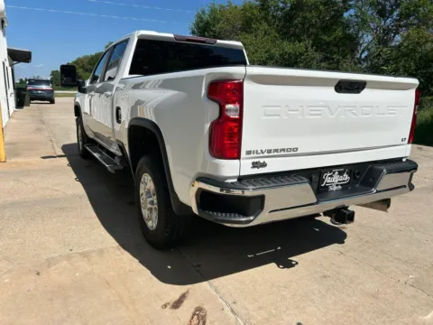 More photos of 2023 Chevrolet Silverado 2500 HD Crew Cab LT Pickup 4D 6 1/2 ft at Tailgate Motor Co. (Wahoo), NE