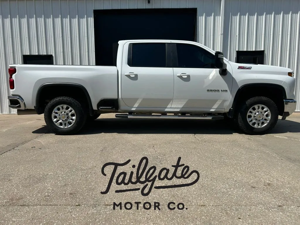 2024 Chevrolet Silverado 2500 HD Crew Cab LT Pickup 4D 6 1/2 ft for sale in Wahoo, NE