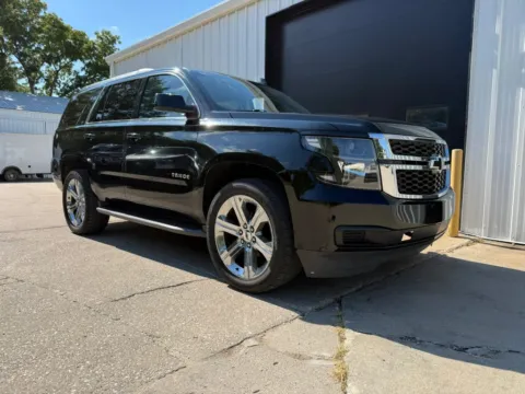 Photos of 2017 Chevrolet Tahoe LT Sport Utility 4D for sale in Wahoo, NE at Tailgate Motor Co. (Wahoo)