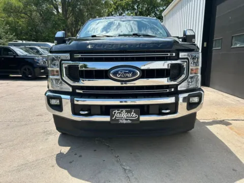 Another view of 2020 Ford F350 Super Duty Crew Cab XLT Pickup 4D 8 ft for sale in Wahoo, NE at Tailgate Motor Co. (Wahoo)
