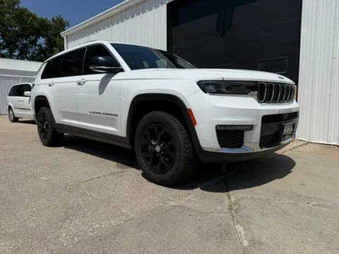 Photos of 2021 Jeep Grand Cherokee L Limited Sport Utility 4D for sale in Wahoo, NE at Tailgate Motor Co. (Wahoo)