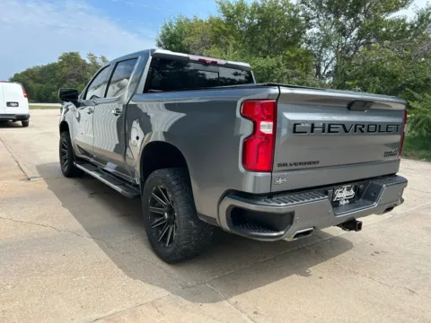 More photos of 2020 Chevrolet Silverado 1500 Crew Cab High Country Pickup 4D 5 3/4 ft at Tailgate Motor Co. (Wahoo), NE