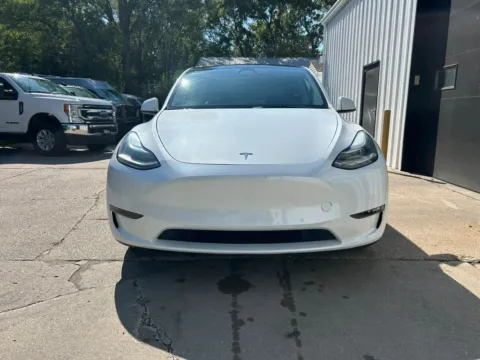 Another view of 2021 Tesla Model Y Long Range Sport Utility 4D for sale in Wahoo, NE at Tailgate Motor Co. (Wahoo)