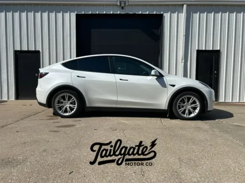 White 2021 Tesla Model Y Long Range Sport Utility 4D for sale in Wahoo, NE